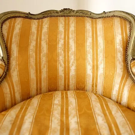 The Late Birds - Gay Urban 4*