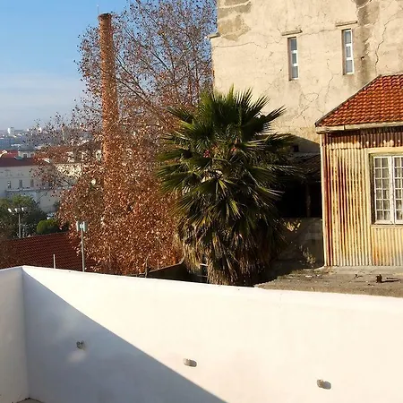 게스트하우스 The Late Birds - Gay Urban 4*