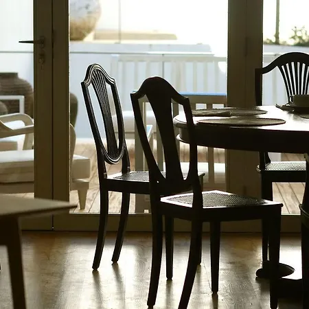 게스트하우스 The Late Birds - Gay Urban 4*