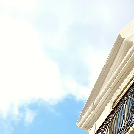 게스트하우스 The Late Birds - Gay Urban 4*