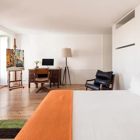 게스트하우스 The Late Birds - Gay Urban 4*